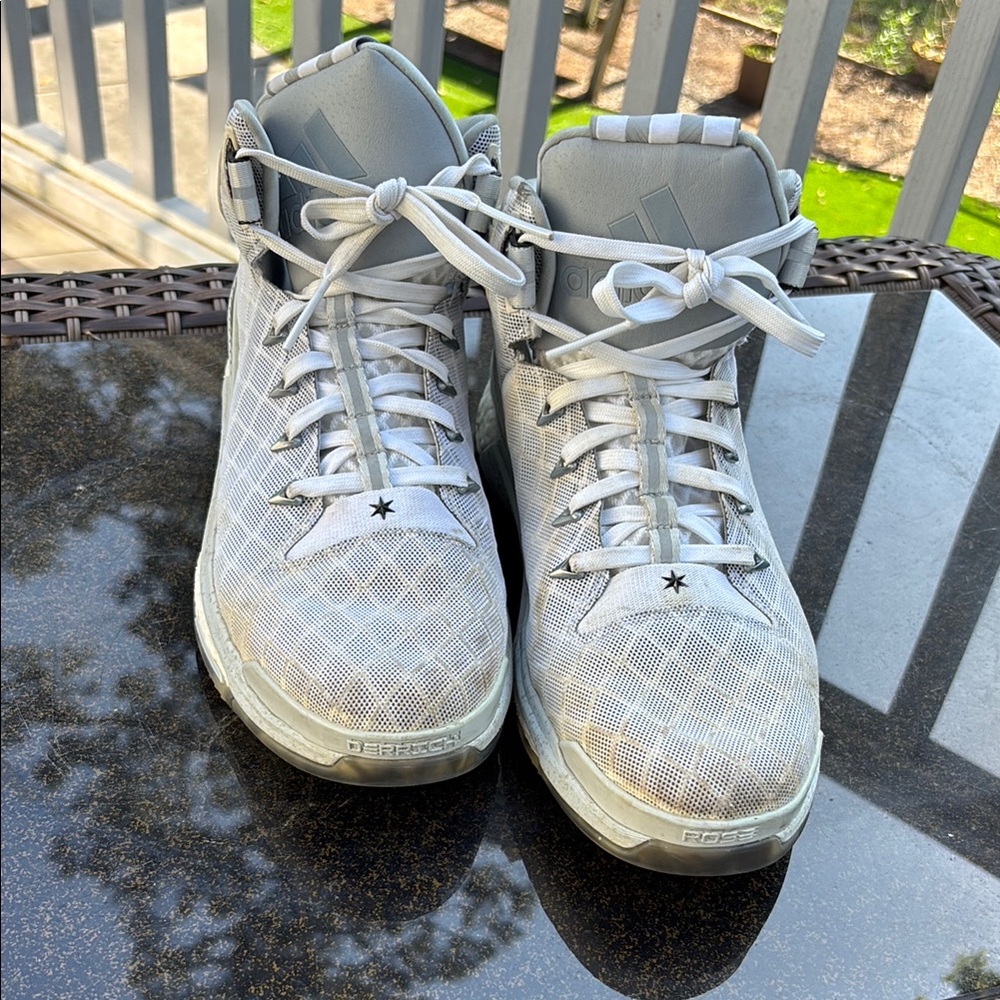D Rose 6 White High-Top Sneakers 11.5